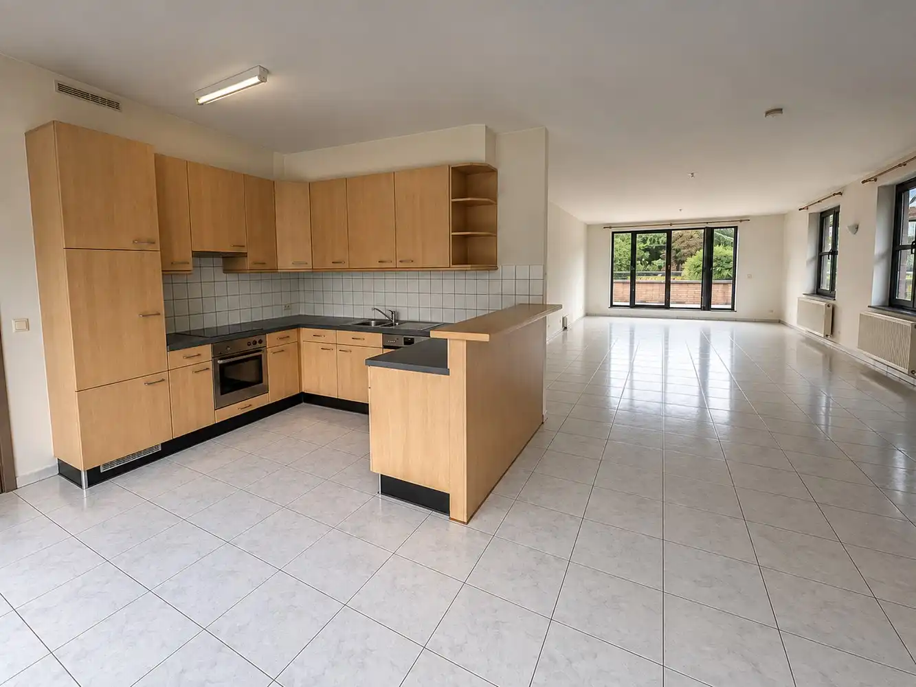 UITZONDERLIJK RUIM DUPLEX APPARTEMENT (H.O.B) foto 2