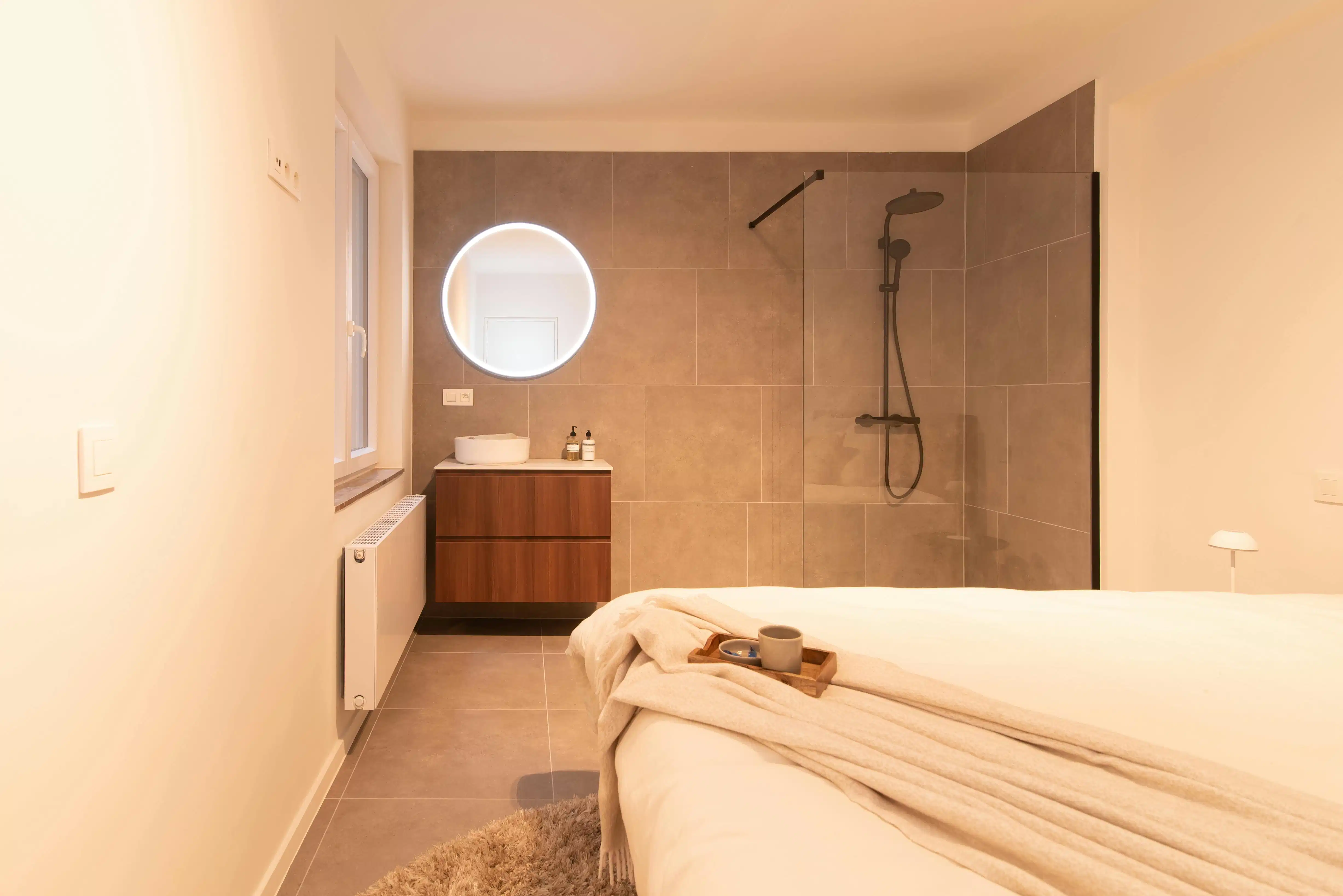 Fantastisch 3-slaapkamerappartement met frontaal zeezicht foto 13