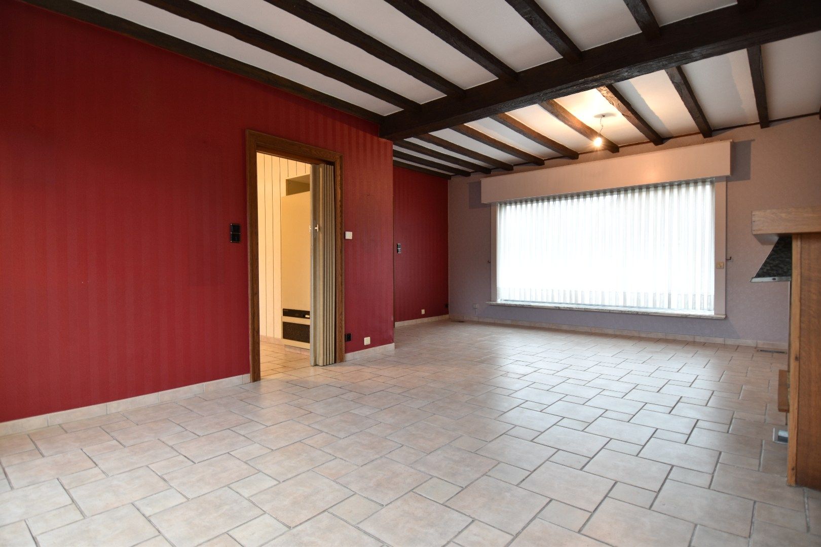 Gelijkvloerse woning in hartje Gullegem, met 2 slaapkamers en tal van troeven foto 3