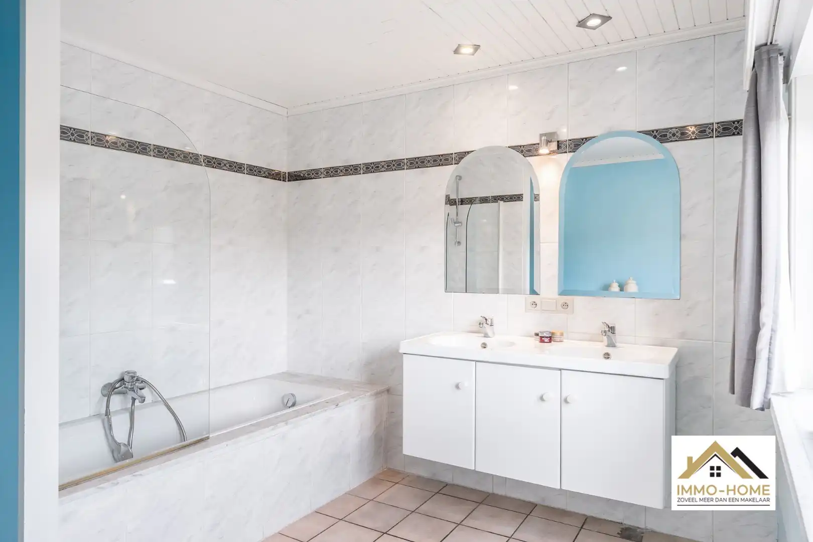 Ruime woning op een rustige topligging in Heusden! foto 18