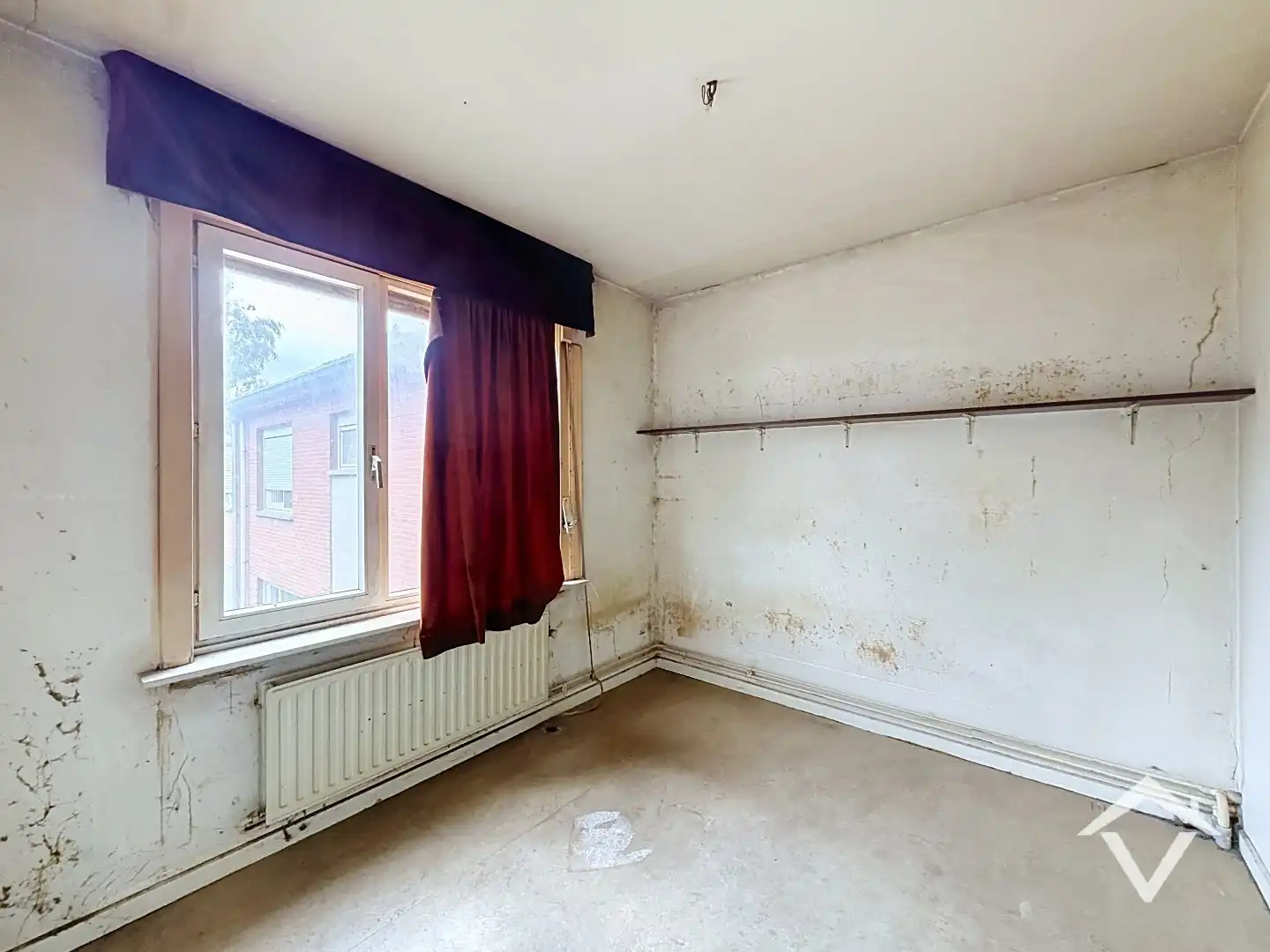 Stevige woning met 3 slaapkamers, tuin en garage in rustige woonwijk te Roeselare foto 12