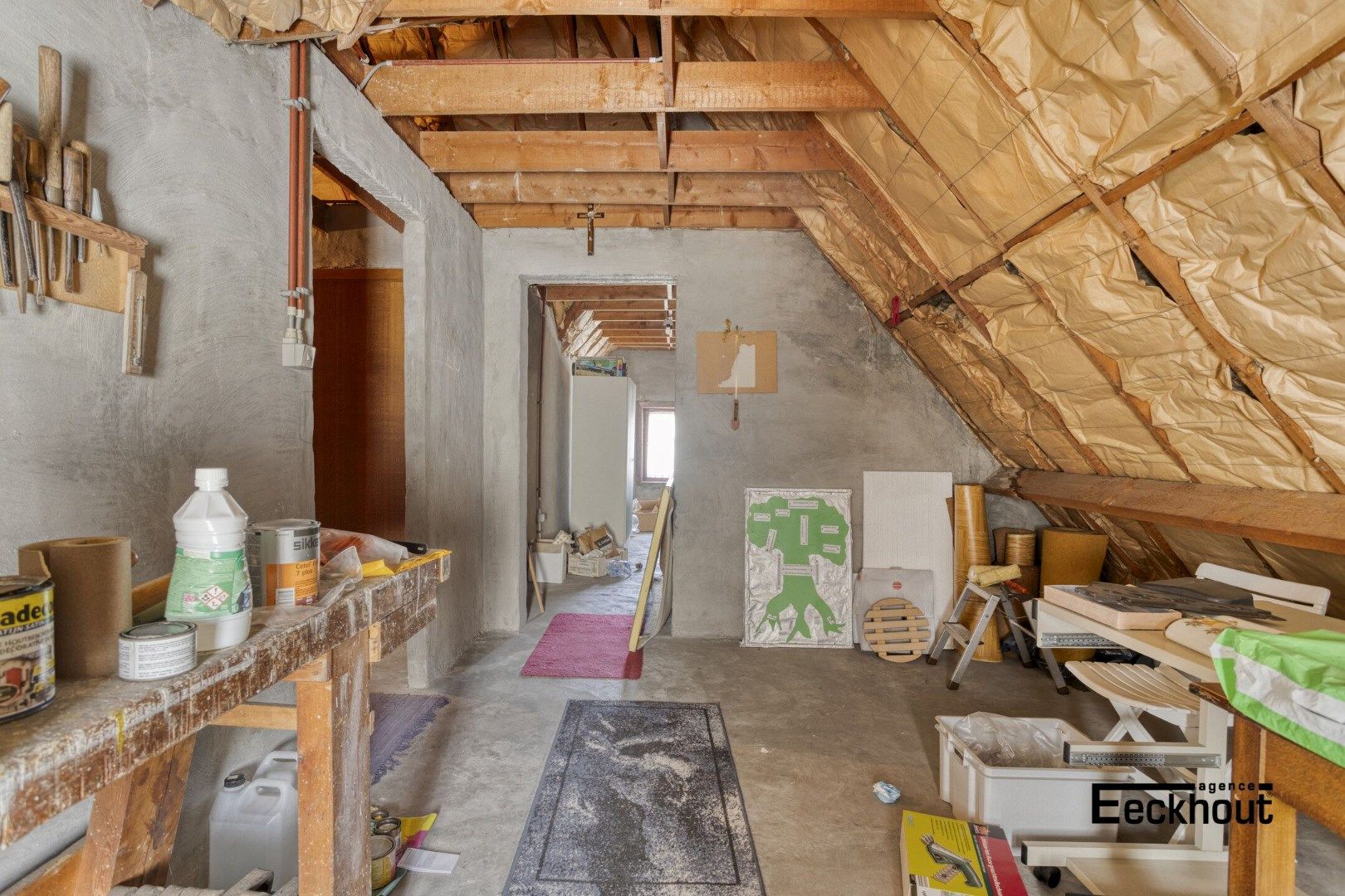 Zeer ruime (247 m²), halfopen woning met veel potentieel! foto 20