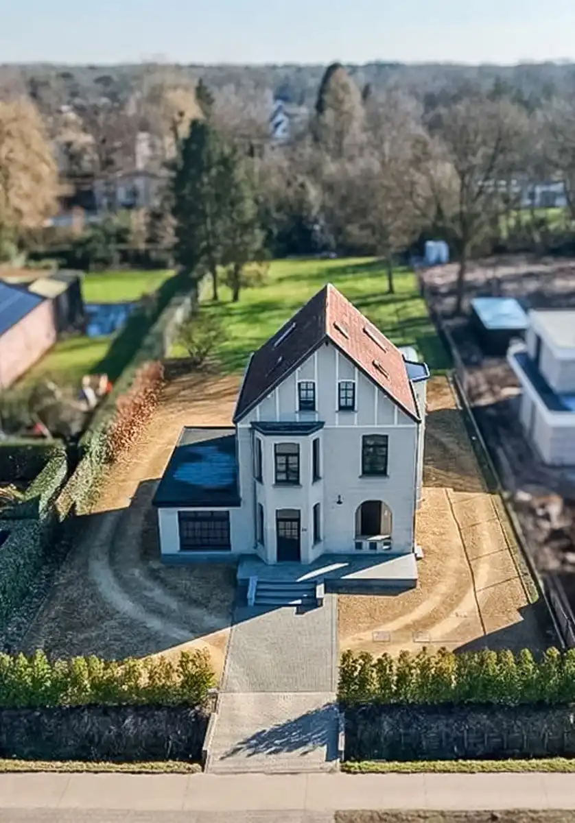 ARCHITECTURALE PAREL OP TOPLOCATIE foto 2