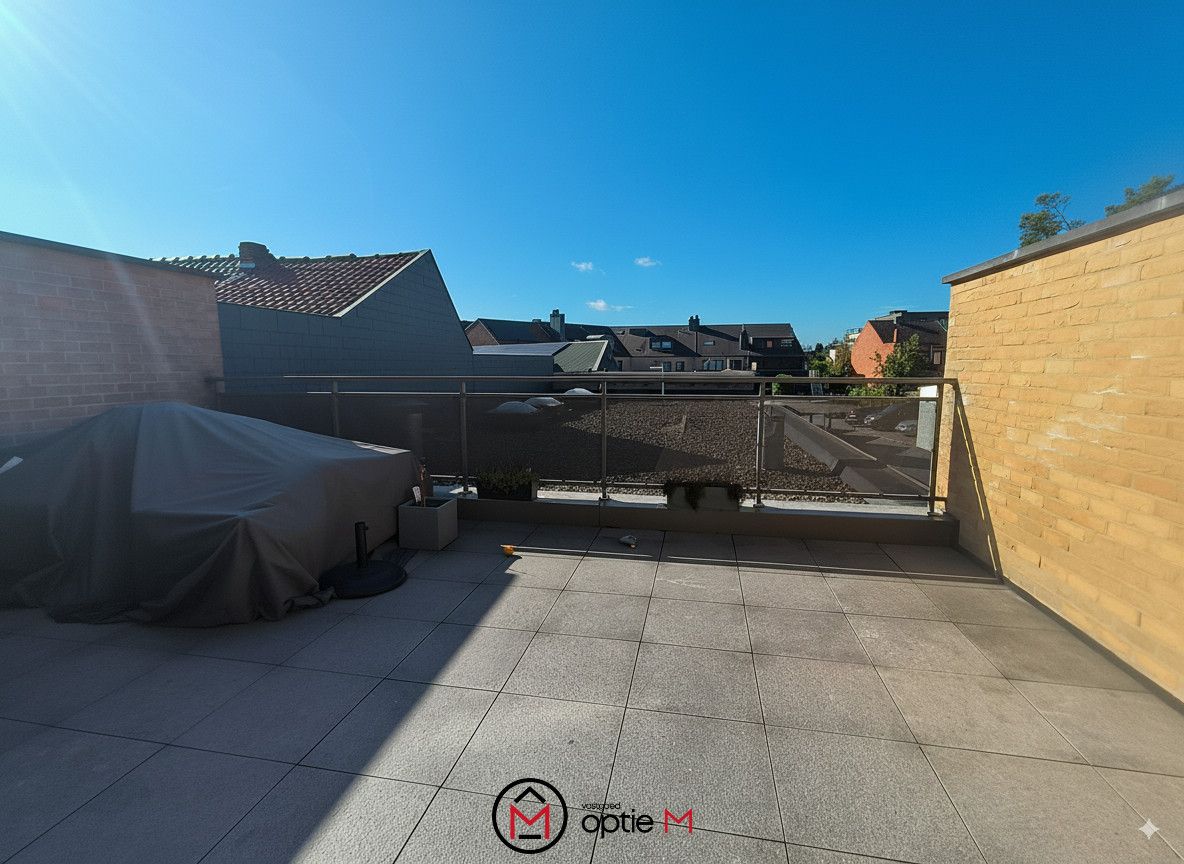 Ruim appartement in Bilzen-Hoeselt met parkeerplaats foto 11