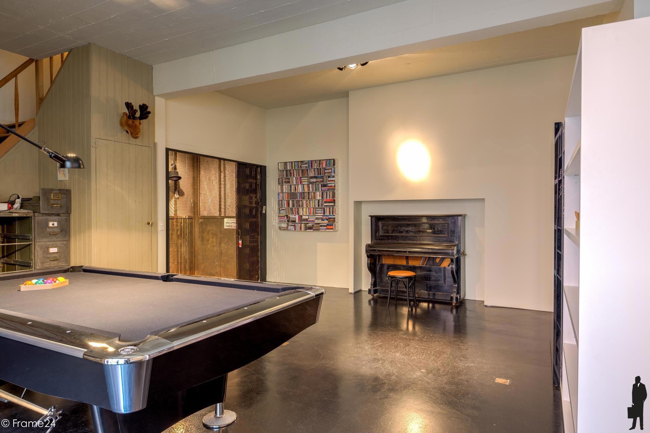 Uitzonderlijke loft van ca. 180 m² (over 4 verdiepingen) in een prachtig Art-Deco gebouw foto 4
