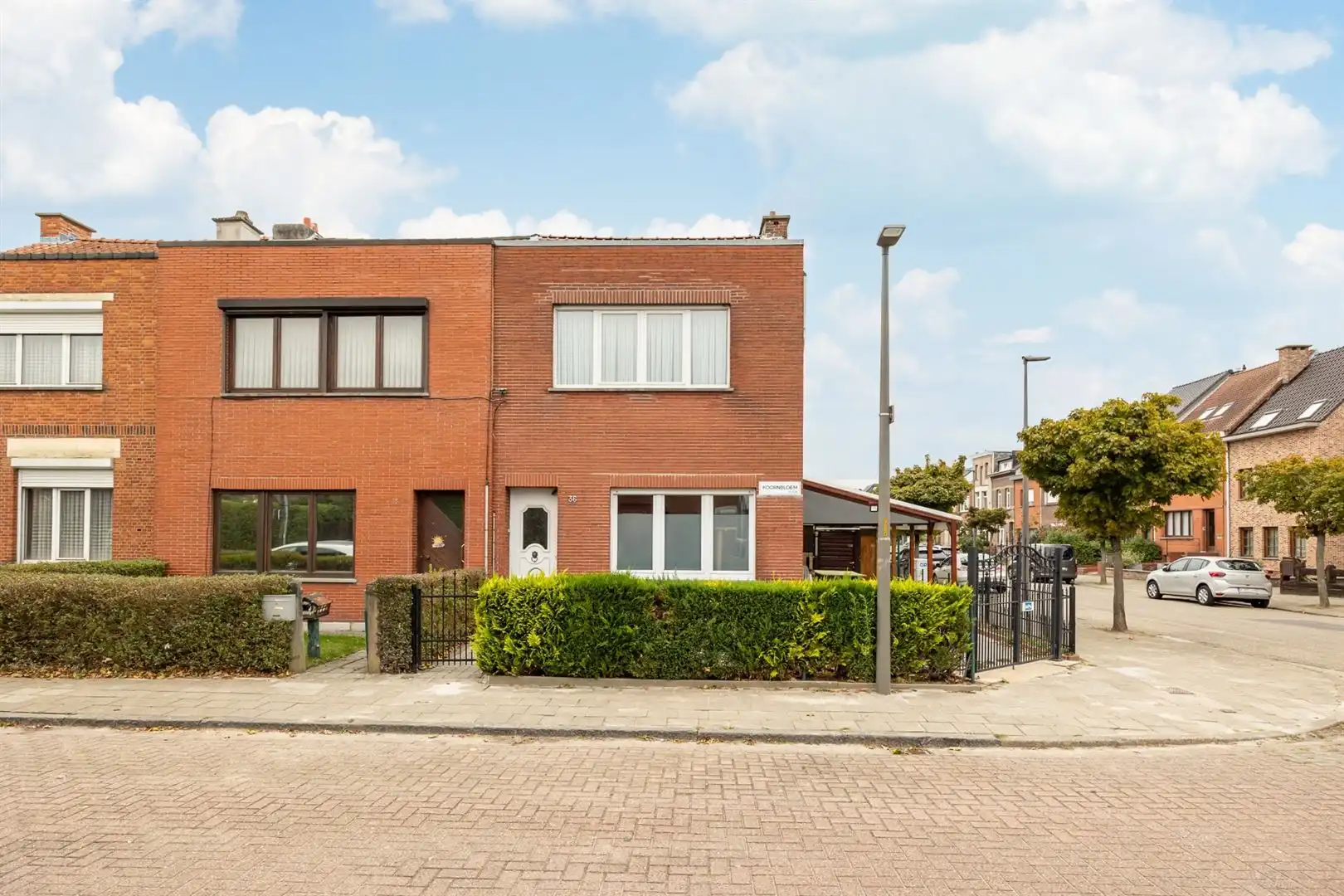 Halfopen woning met tuin en uitbreidingsmogelijkheid foto 2