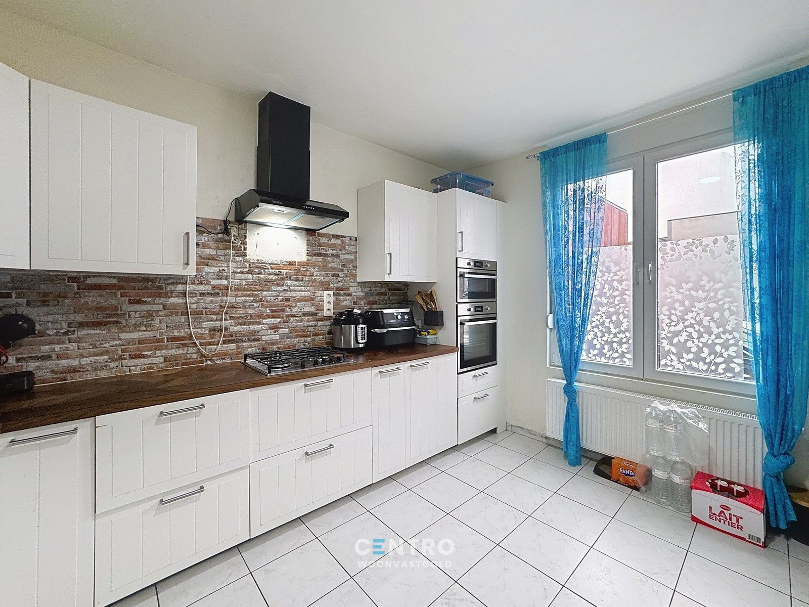 Gerenoveerde woning met 4 ruime slpks! foto 6