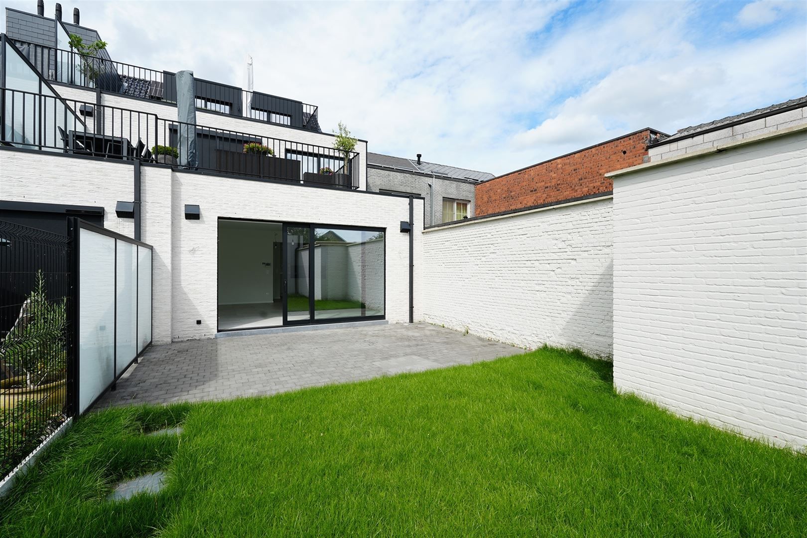 2-slpk-app, terras en tuin! Kopen onder 2% reg. kan! foto 2