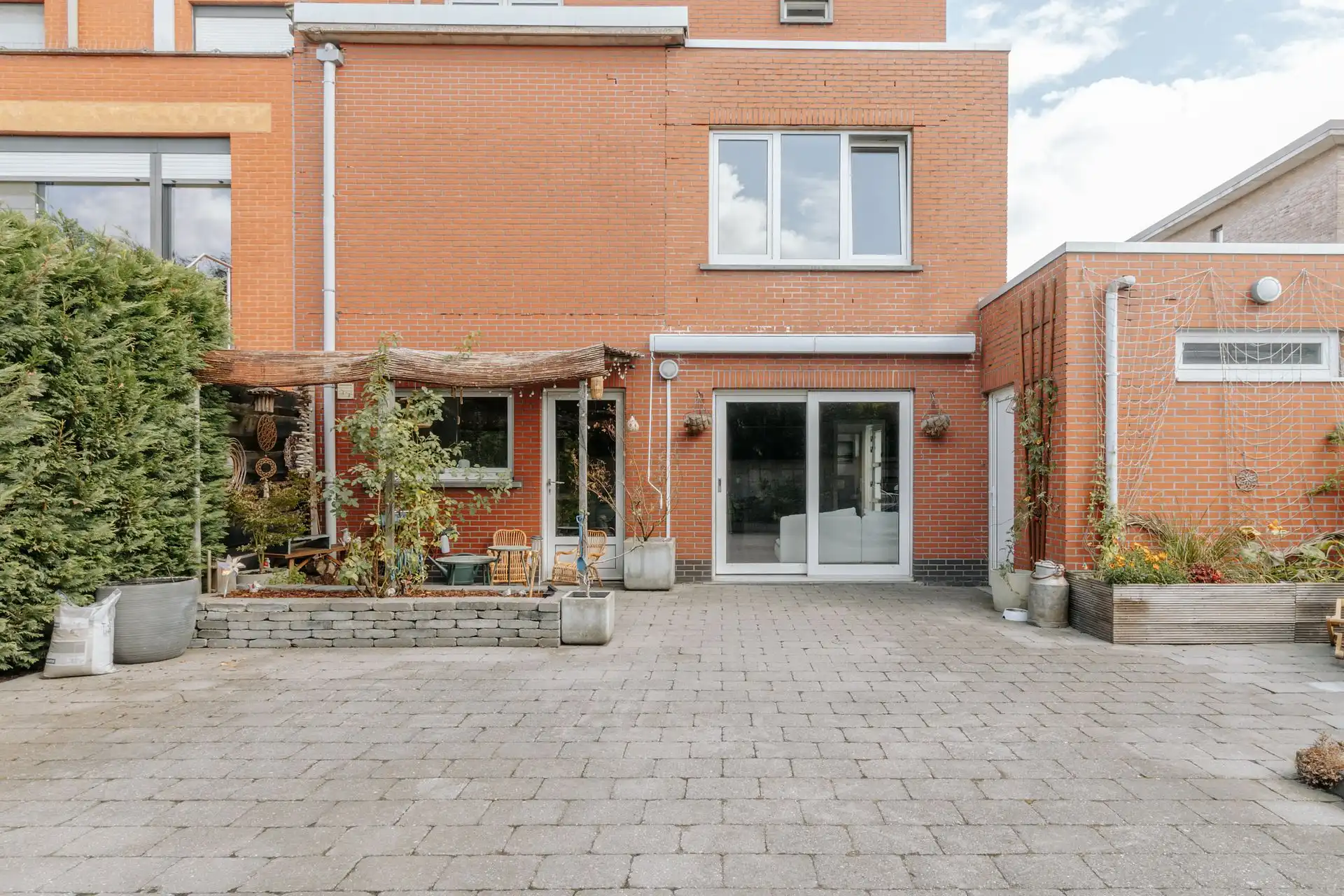 Instapklare woning in gegeerde woonwijk foto 10