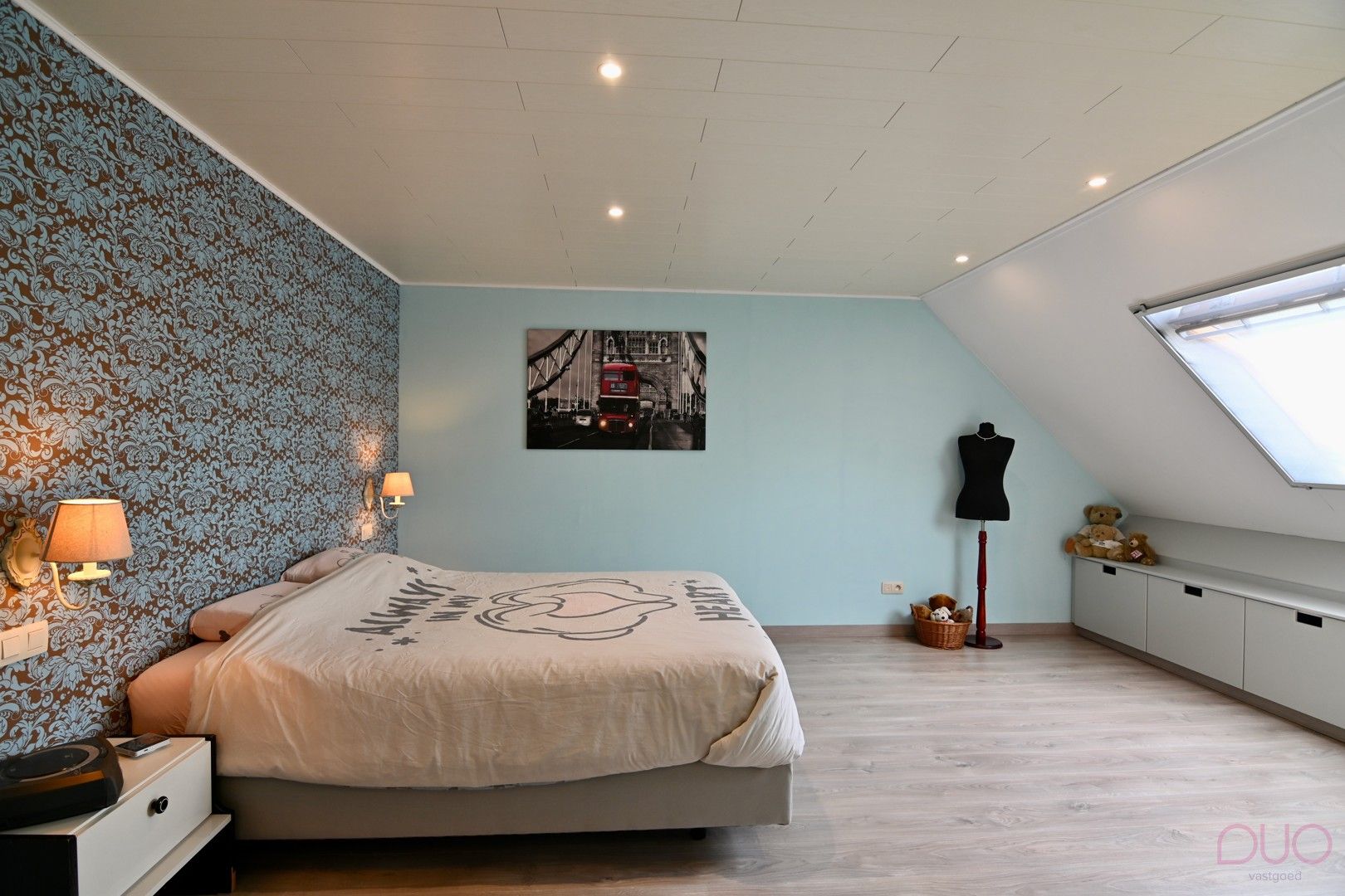Instapklare halfopen bebouwing met drie slaapkamers en twee badkamers, vlakbij Provinciaal domein Nieuwenhoven foto 12