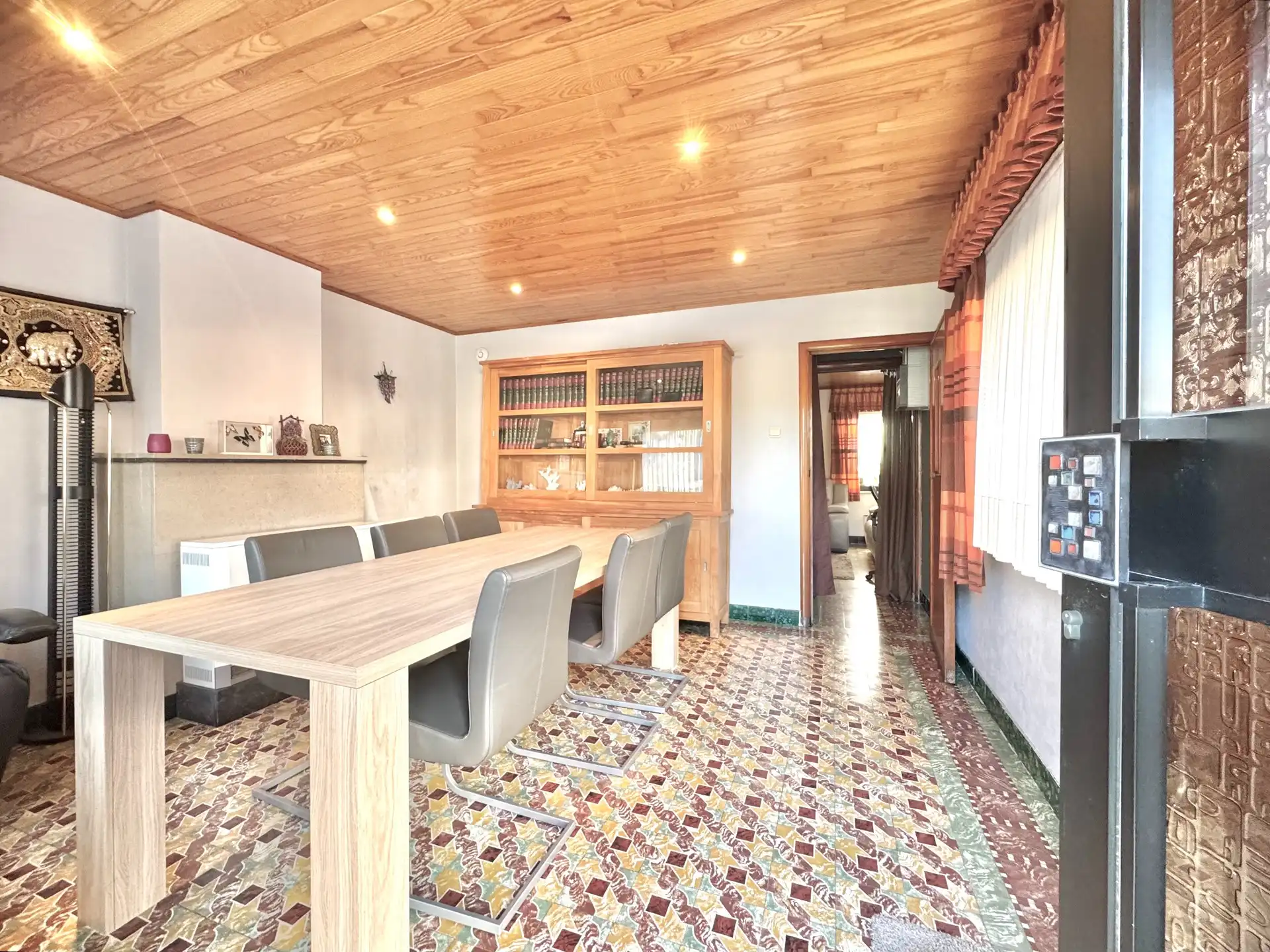 HALFOPEN WONING | 2 KAMERS |TERRAS | GARAGE | 208 M² foto 20