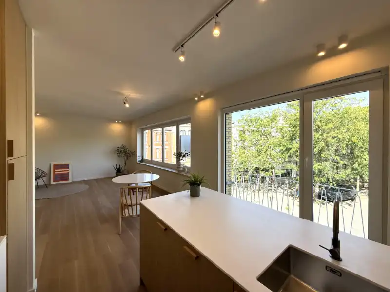 Prachtig luxe-appartement op toplocatie nabij de Rozebroeken – energiezuinig wonen in stijl foto 10