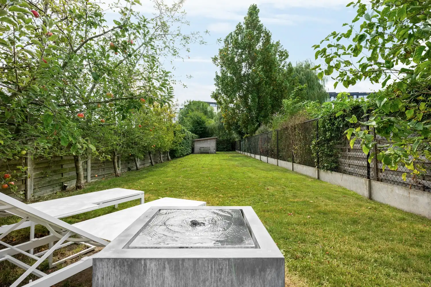 Gelijkvloers energiezuinig app. met 2 slpkrs, terras en royale tuin foto 26