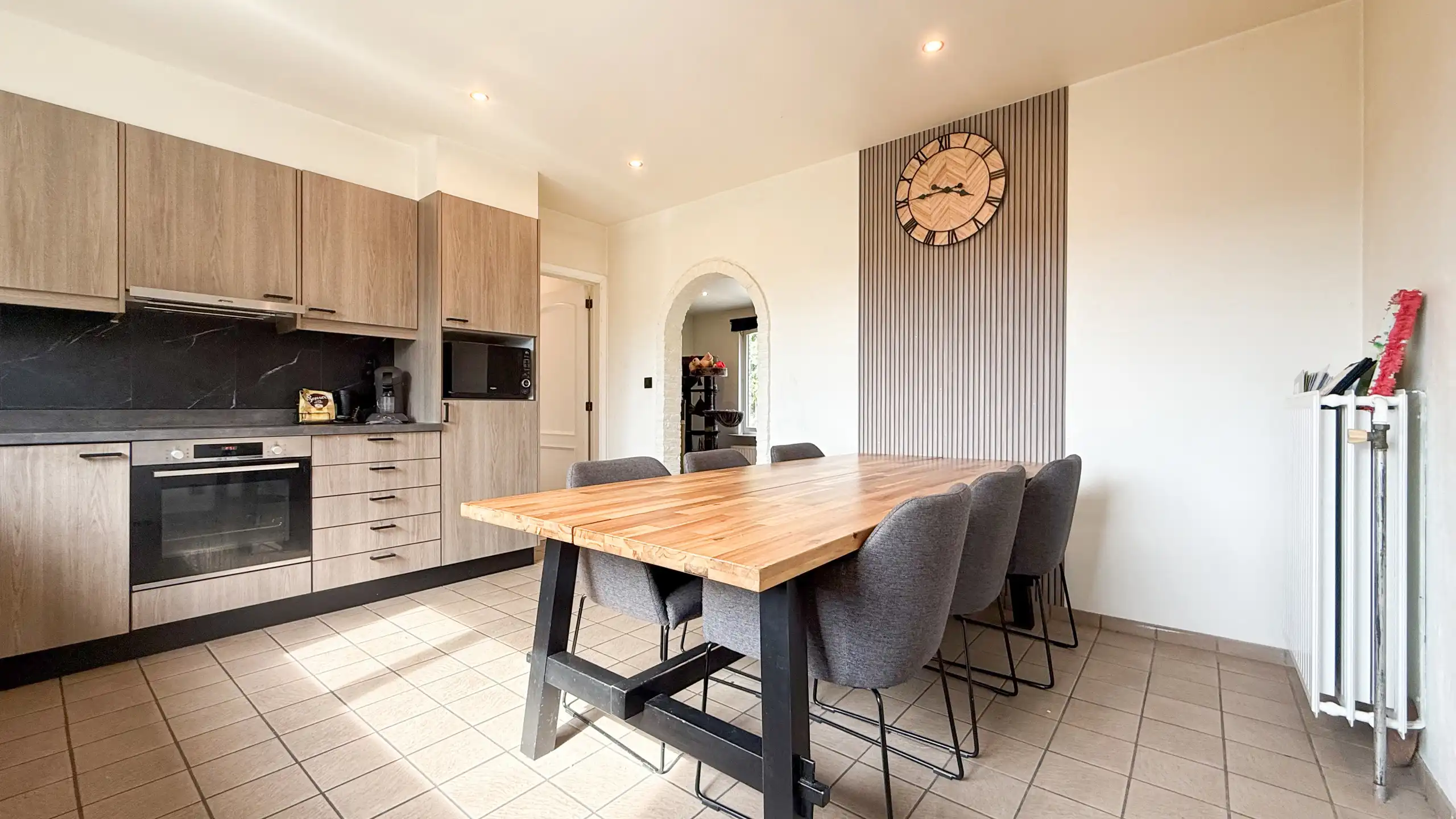 Charmante woning met 3 slpks, grote tuin en ruime zolder! foto 10