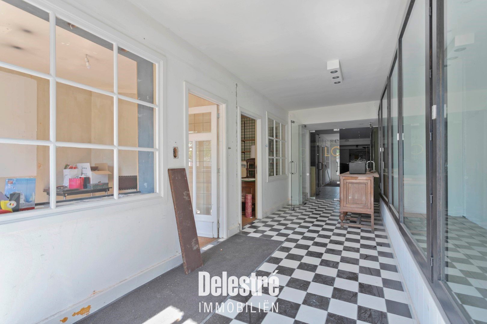 ** IN OPTIE ** LOFTVIBES 750 M2 LEO DE BETHUNELAAN.  foto 8