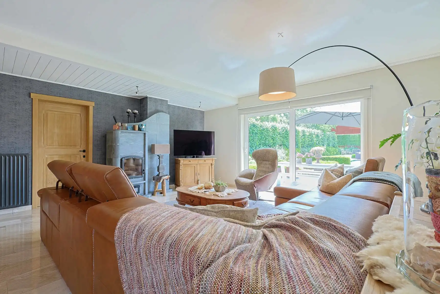 Exclusieve villa te koop - luxe, comfort en rust verzekerd. foto 7