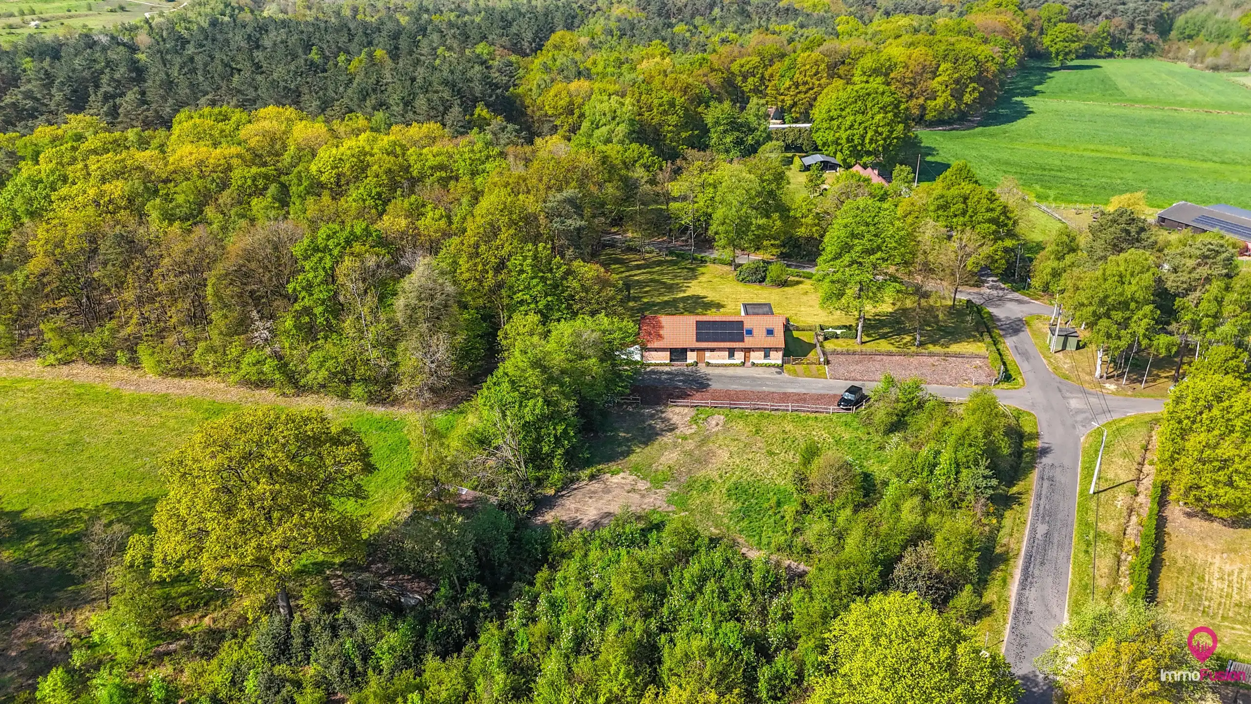 Multifunctioneel horecapand op een perceel van 1.9 hectare! foto 80
