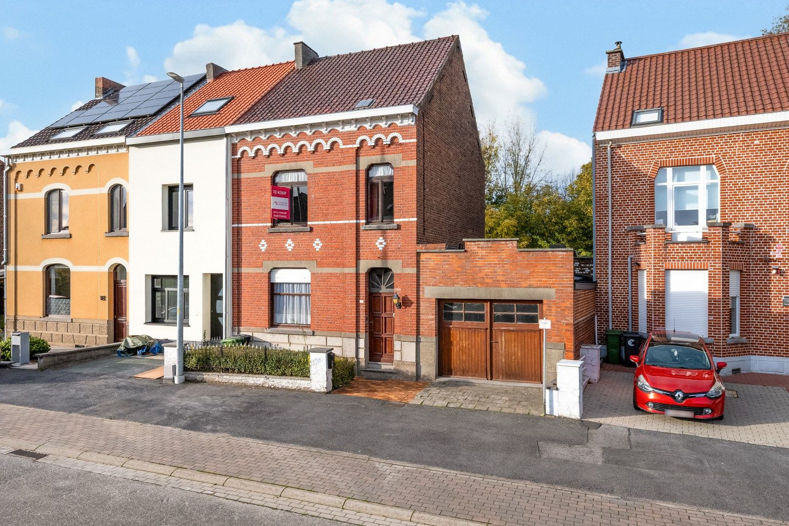 Solide burgerwoning met karakter en potentieel  foto 2