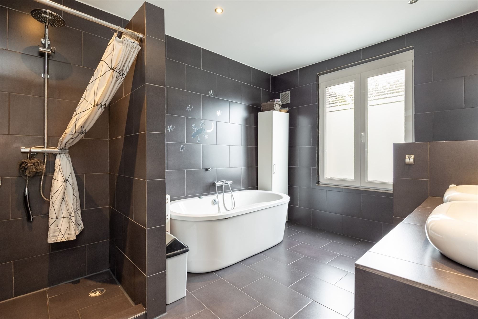 Volledig instapklaar huis met twee slaapkamers foto 14