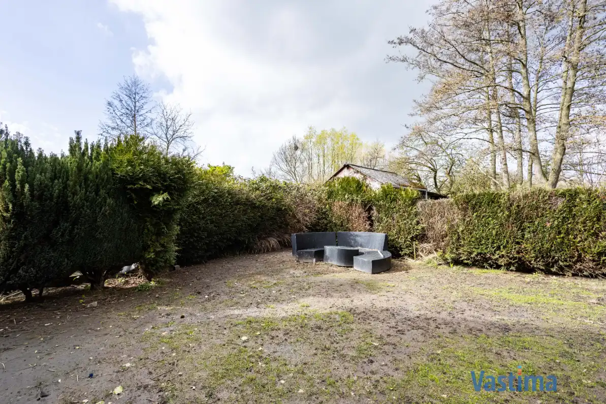 Rustig gelegen gezinswoning met tuin foto 25