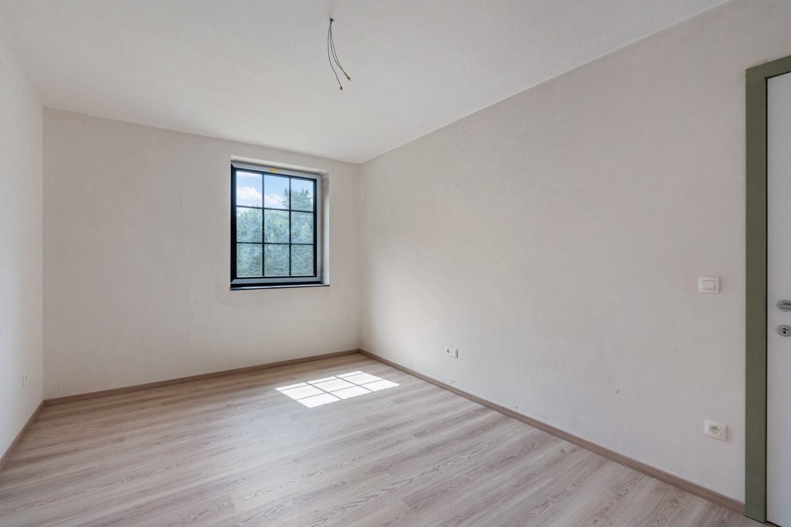 Volledig afgewerkte halfvrijstaande Bijna Energie Neutrale nieuwbouwwoning (BEN) op een perceel van 6a49ca op een gunstige locatie te Helchteren!  foto 19