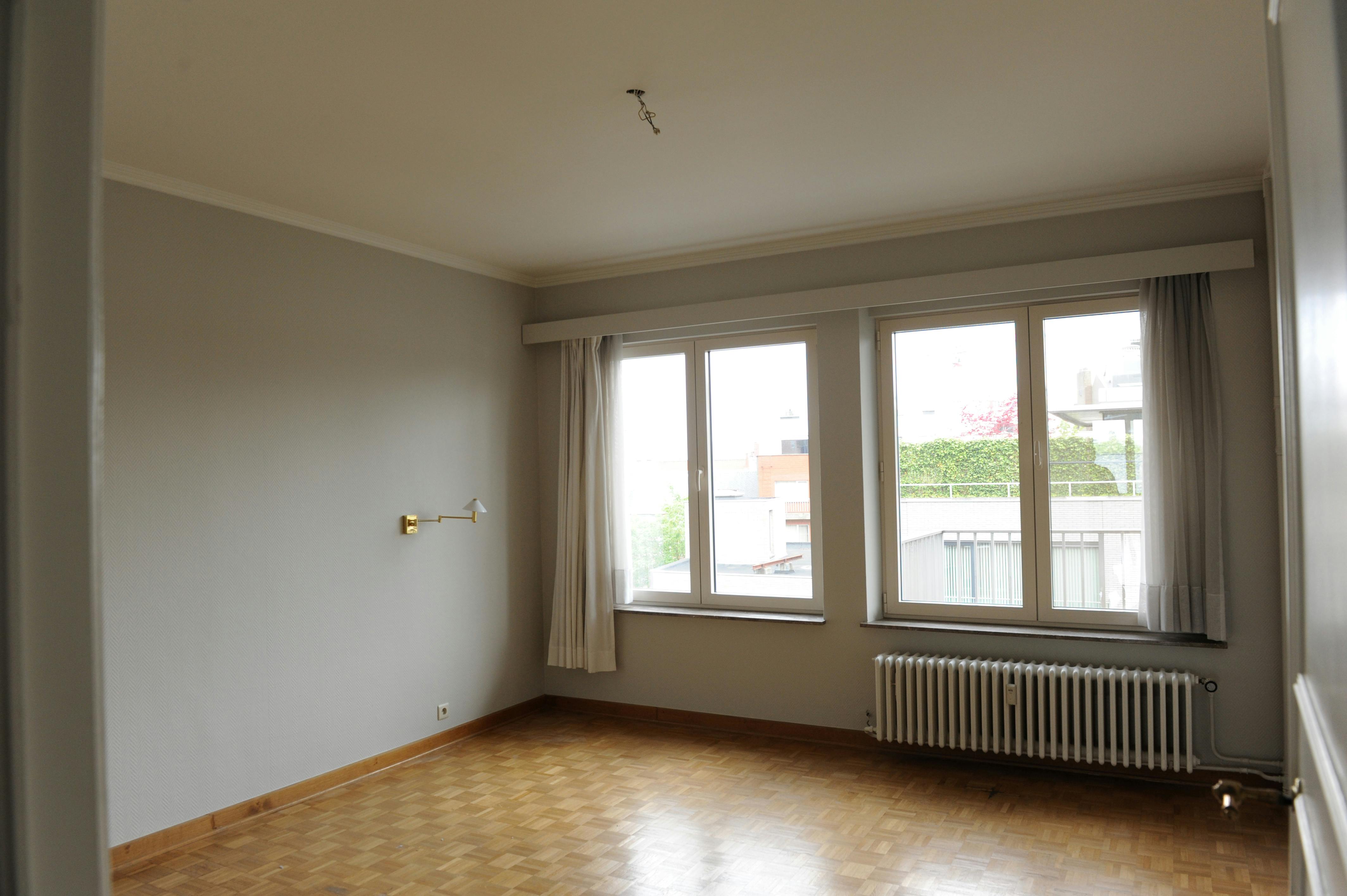 TE HUUR: 2 slaapkamer appartement inHasselt centrum  foto 10