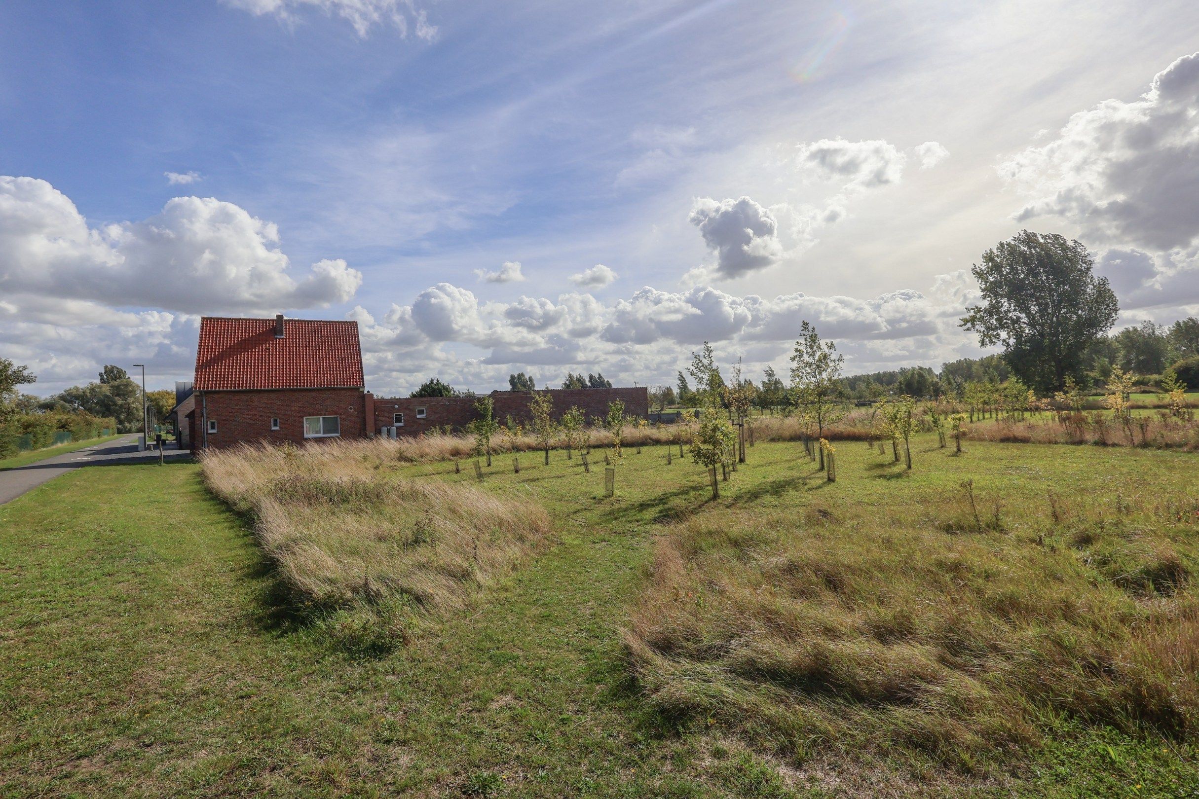 Exclusief pand te koop op toplocatie in Oostduinkerke –  Golf Ter Hille foto 2