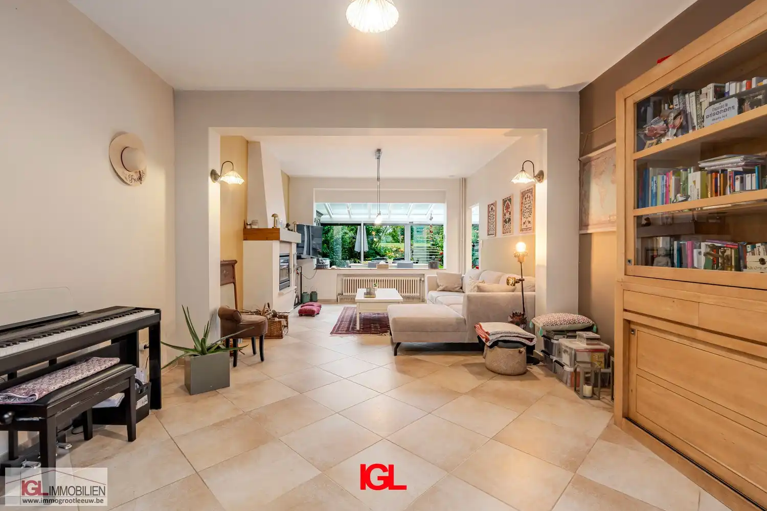 Gesloten bebouwing met 4 slaapkamers te koop in Sint-Pieters-Leeuw foto 4