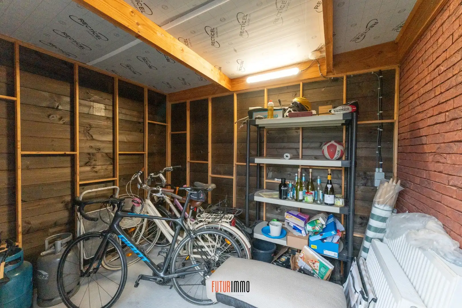 Moderne half open woning in Oekene foto 22