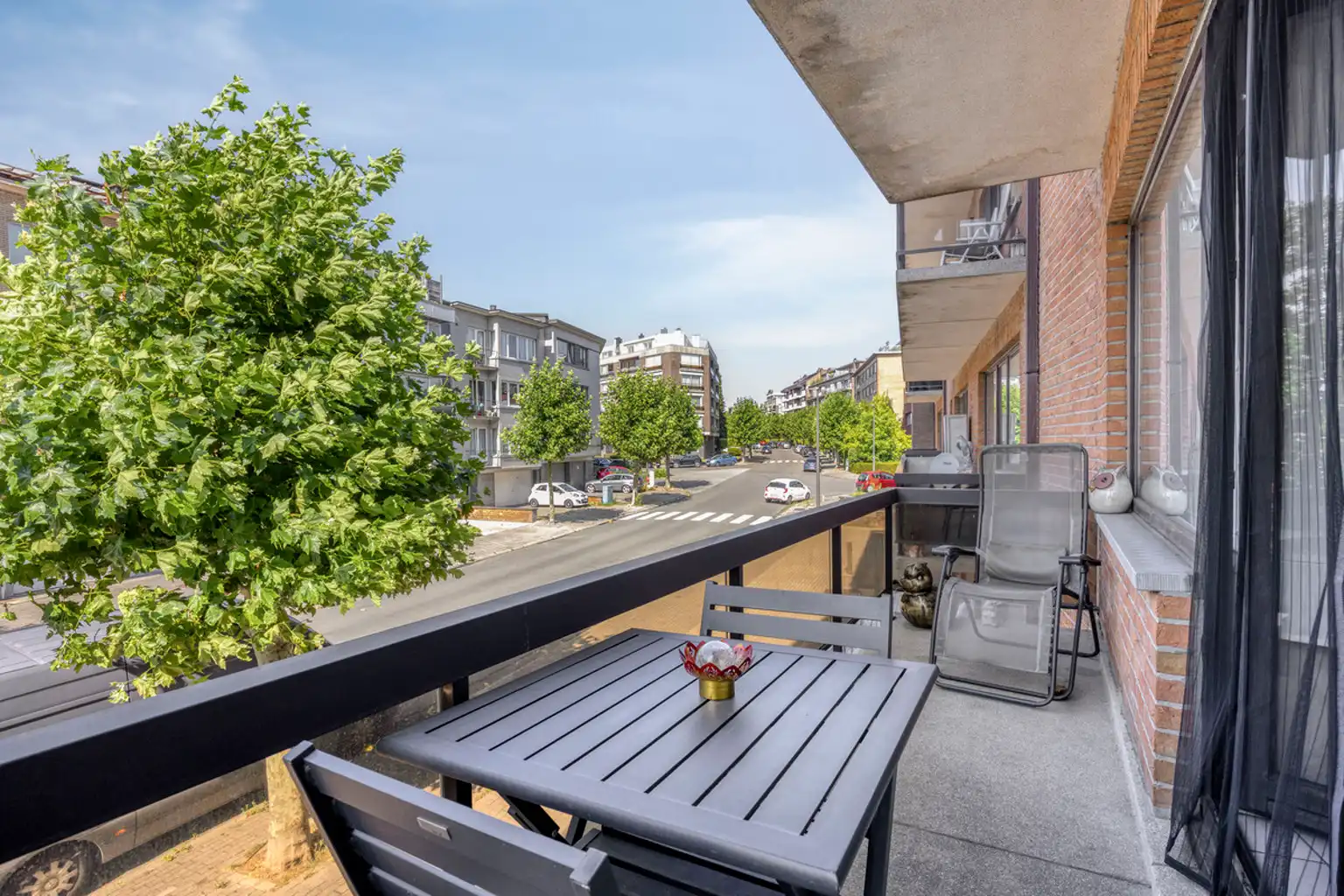 1-slaapkamerappartement met terras en overdekte staanplaats foto 14