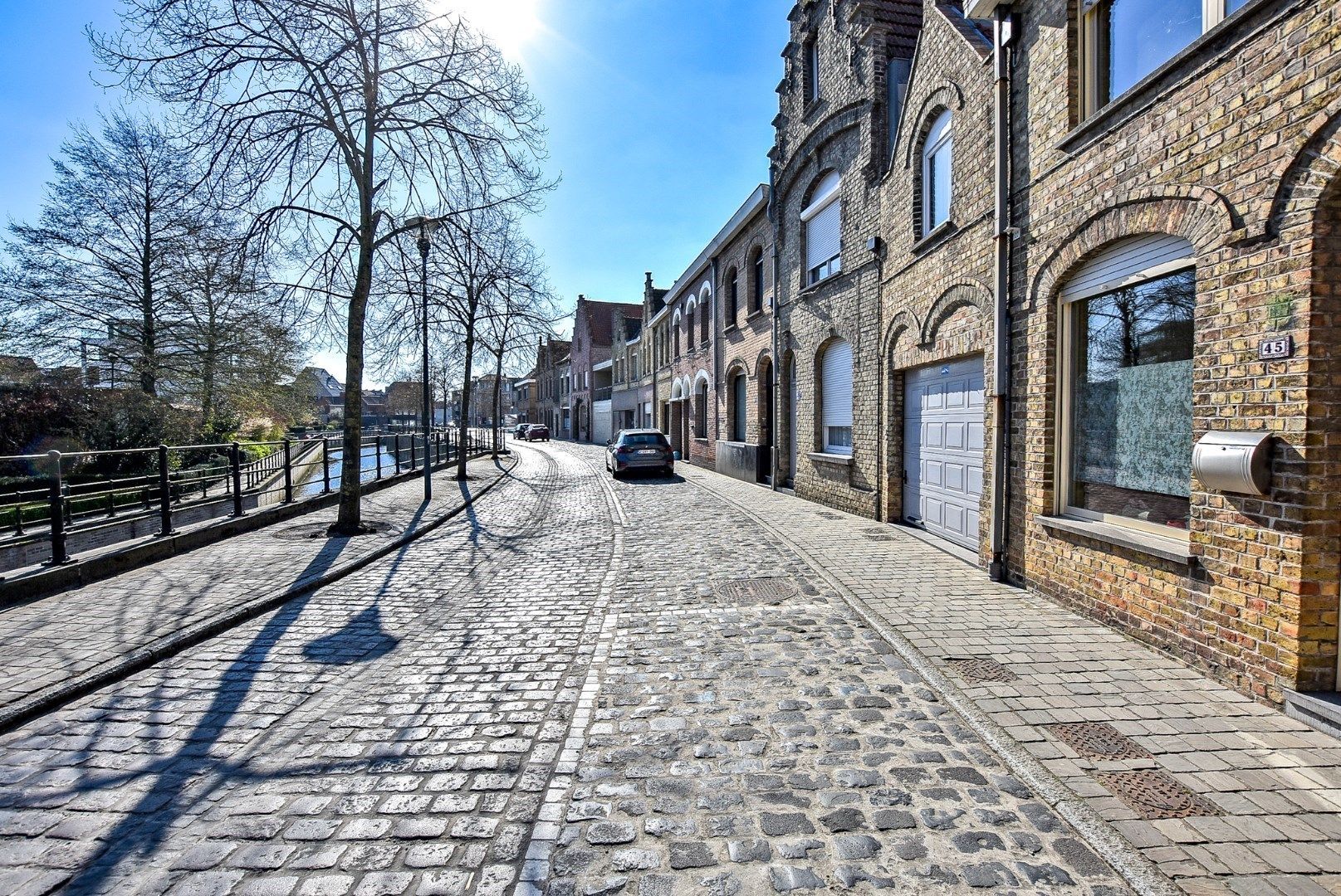 Charmante woning op toplocatie in centrum Diksmuide! foto 17