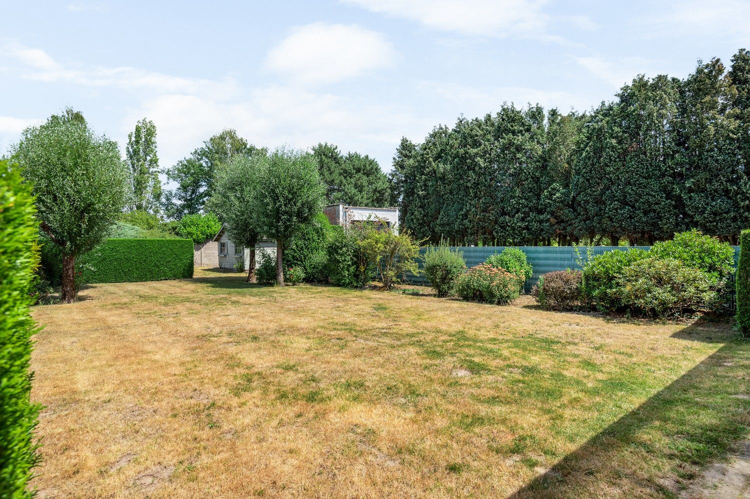 Gunstig gelegen woning met ruime tuin en bijzonder veel potentieel te Lier foto 25