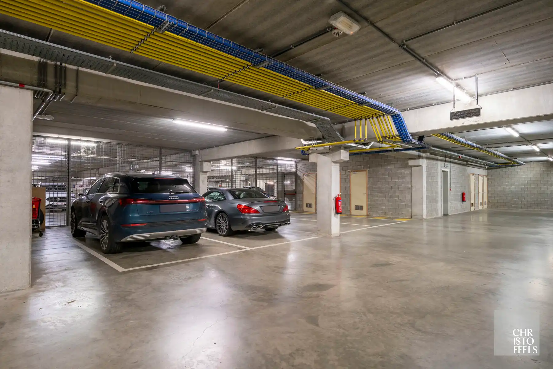 Luxe penthouse van 239m² met 34m² terrassen in hartje Zutendaal! foto 24