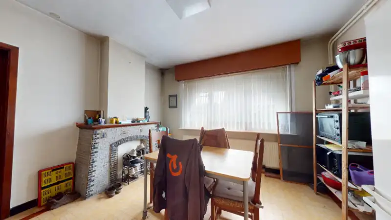 Woning van 197m² op een perceel van 8 are foto 7