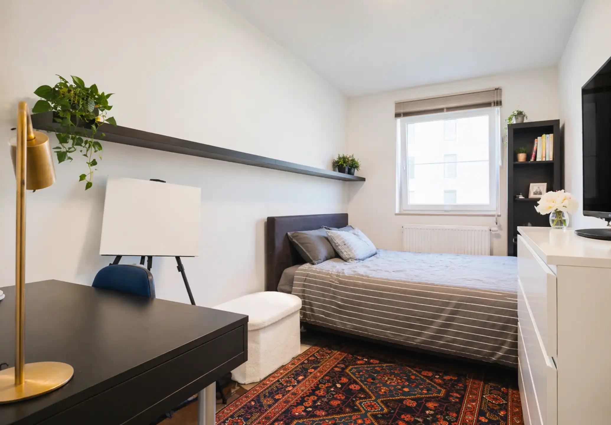 Lichtrijk appartement te koop in Oostakker foto 9