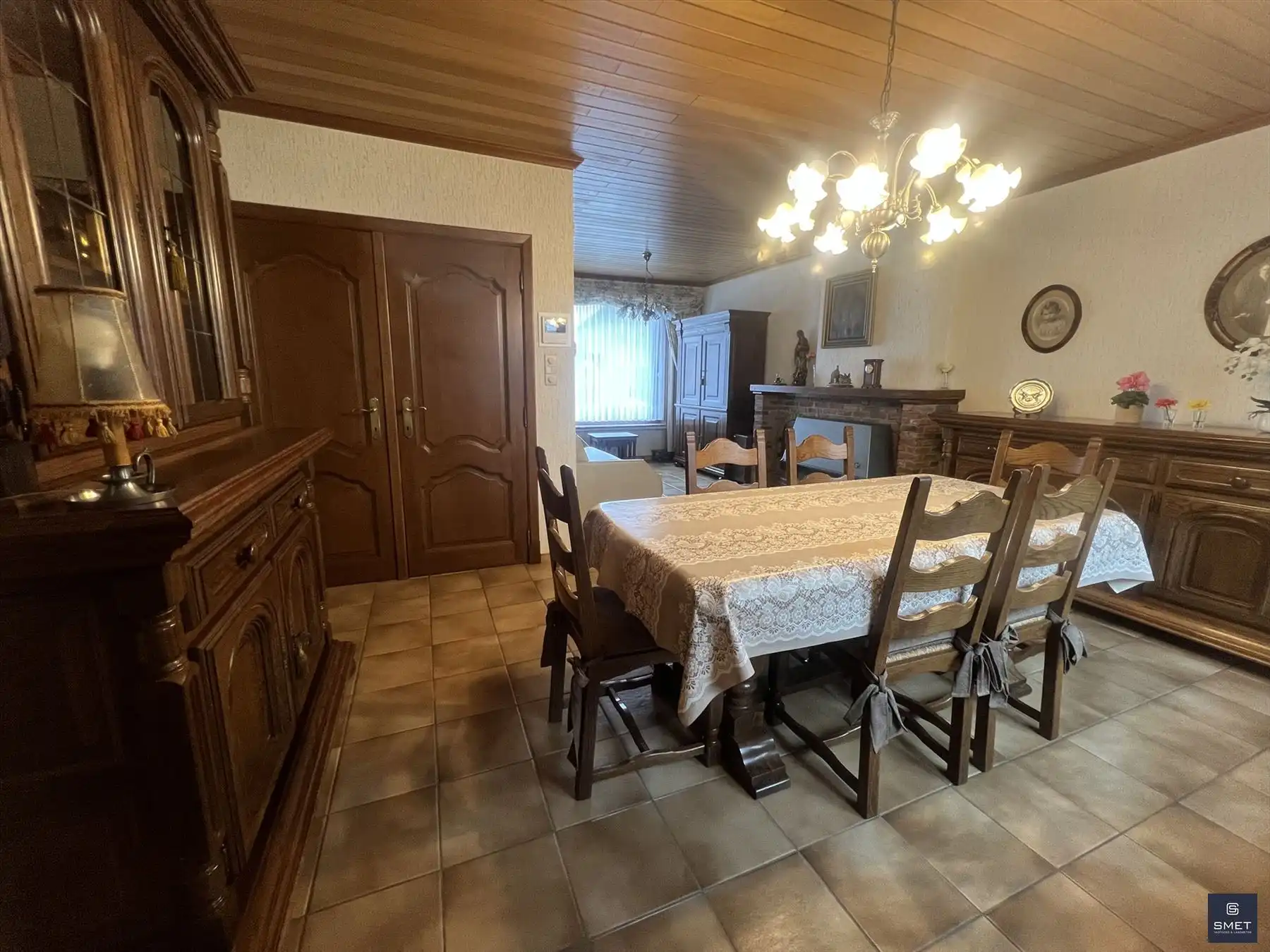 CHARMANTE HOB MET 3 SLPKS EN GARAGE foto 2