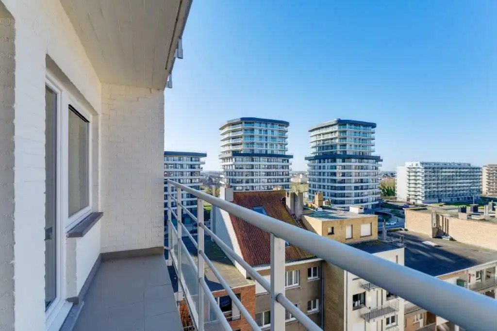 LUXUEUS GERENOVEERD 2 SLPK APP - ZIJDELINGS ZICHT OP ZEE foto 14