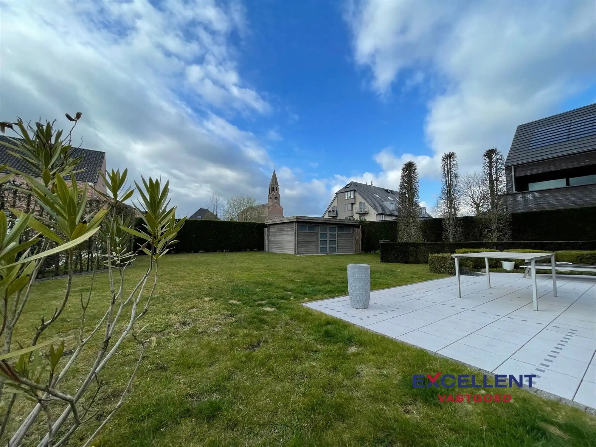 Prachtige vrijstaande woning te huur in doodlopende straat Leerne! foto 22