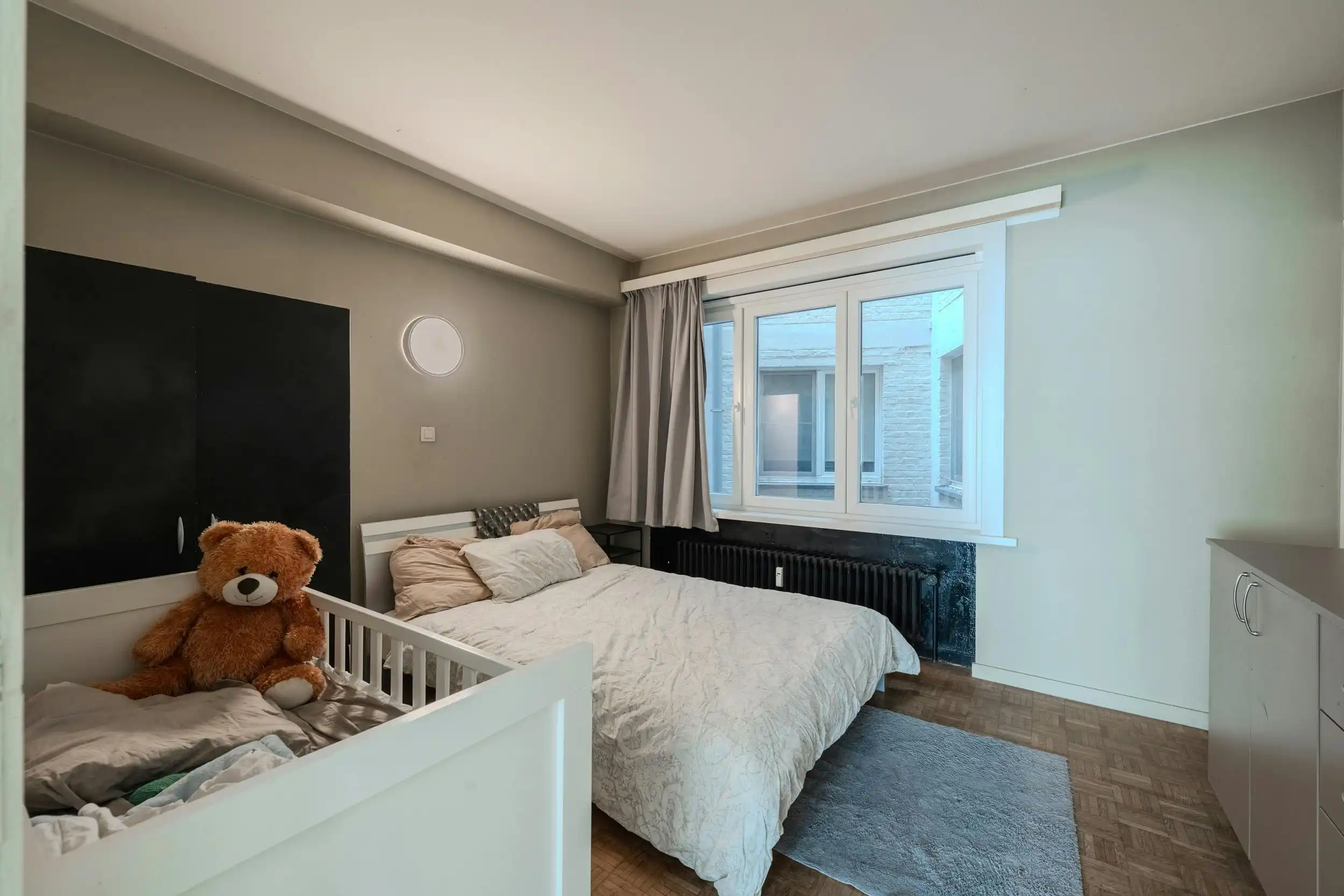 Ruim één-slaapkamerappartement te centrum Oostende foto 9