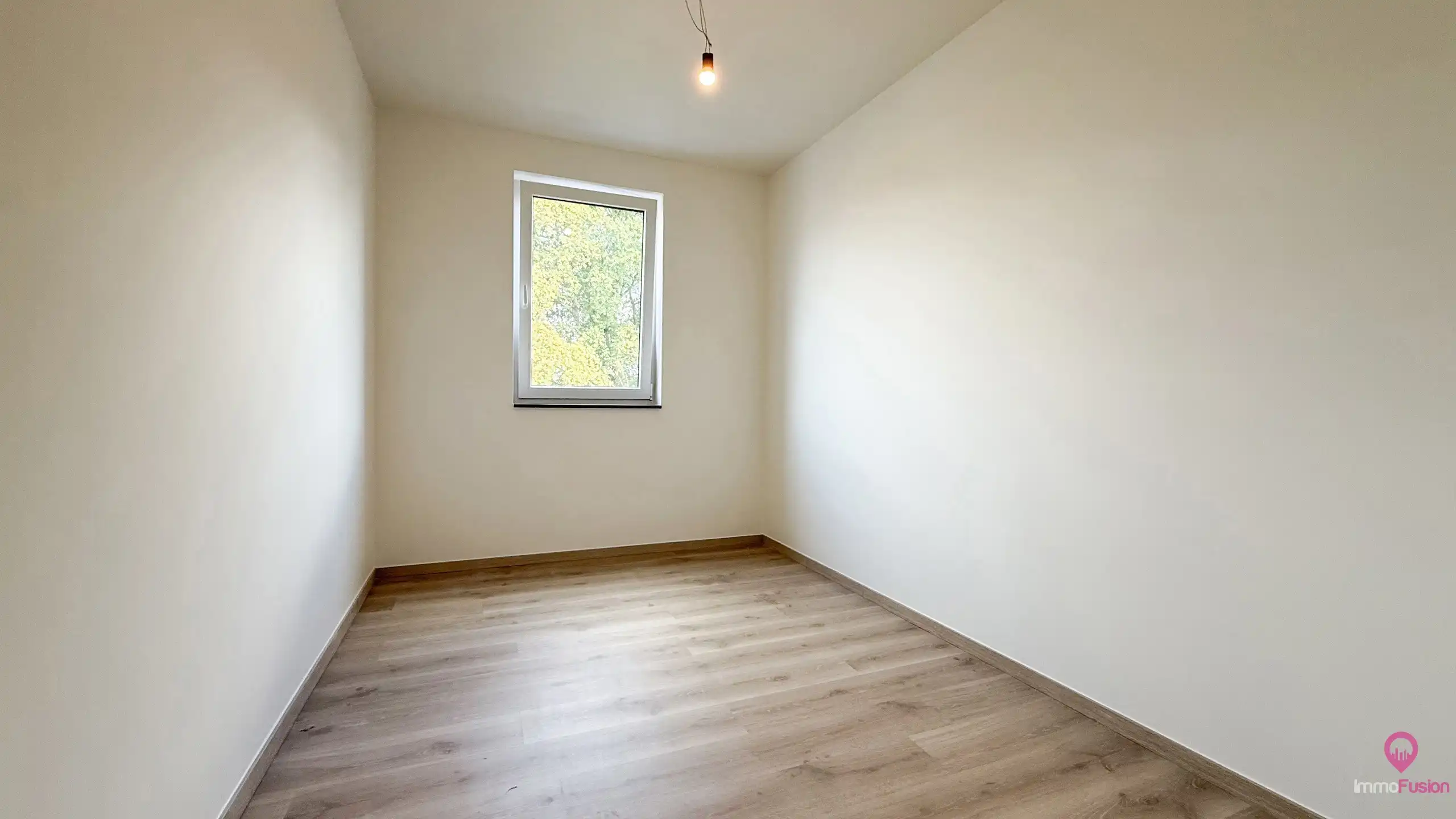 Praktische nieuwbouwwoning met 3 slpks in rustige straat! foto 20