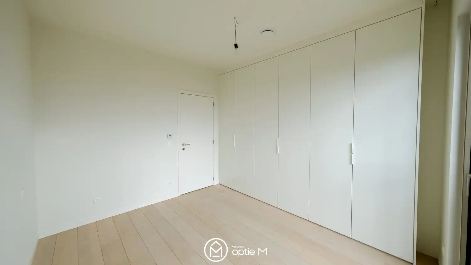 Modern nieuw appartement te huur in Hasselt - 2 slaapkamer, 1 garage en prachtige living in 2020 gebouwd. foto 22