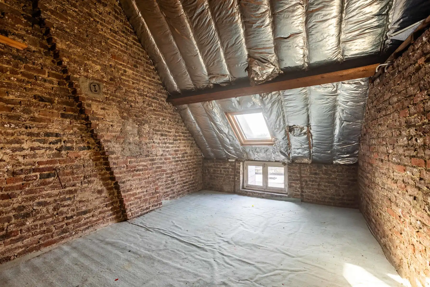 Te renoveren woning op topligging te Aalst!  foto 21