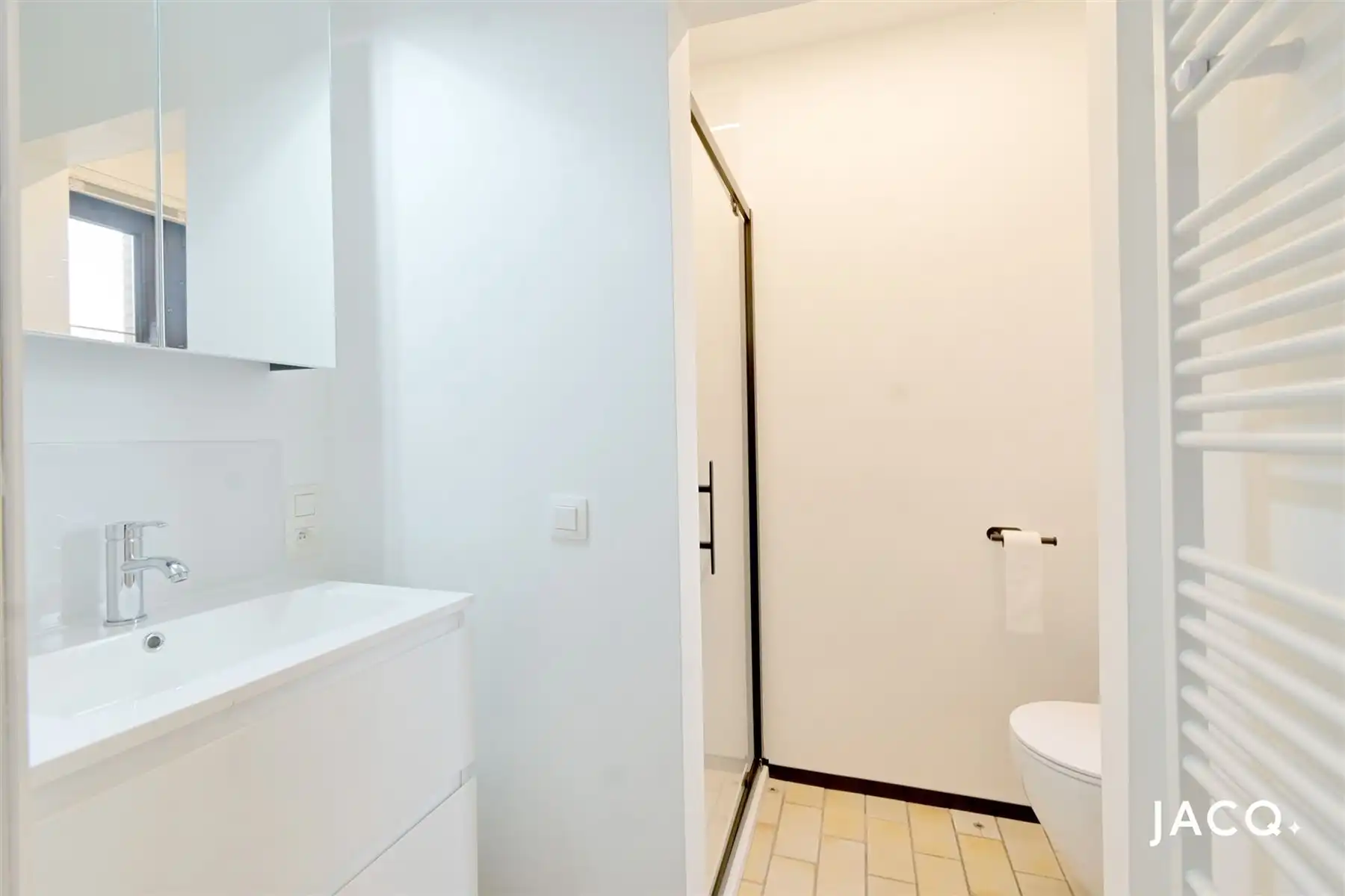 Charmante villa met 4 à 5 slpk's op een perceel van 1592m²! foto 10