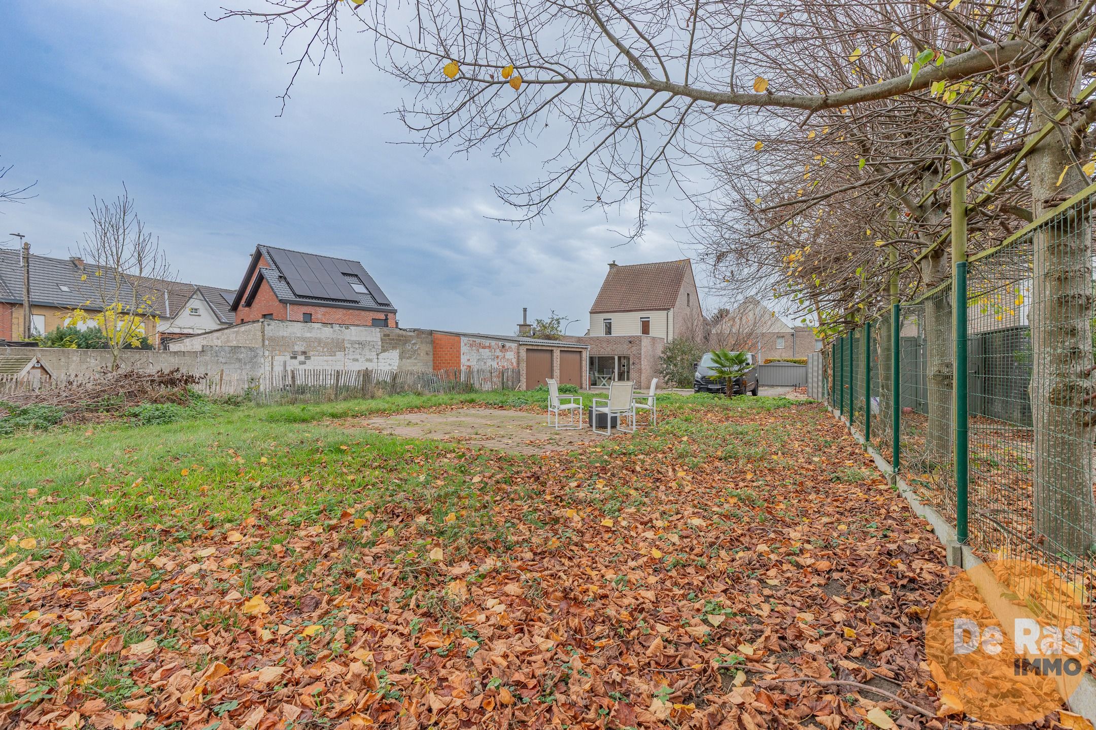 NIEUWERKERKEN - Gerenoveerde HOB met tuin op toplocatie foto 3