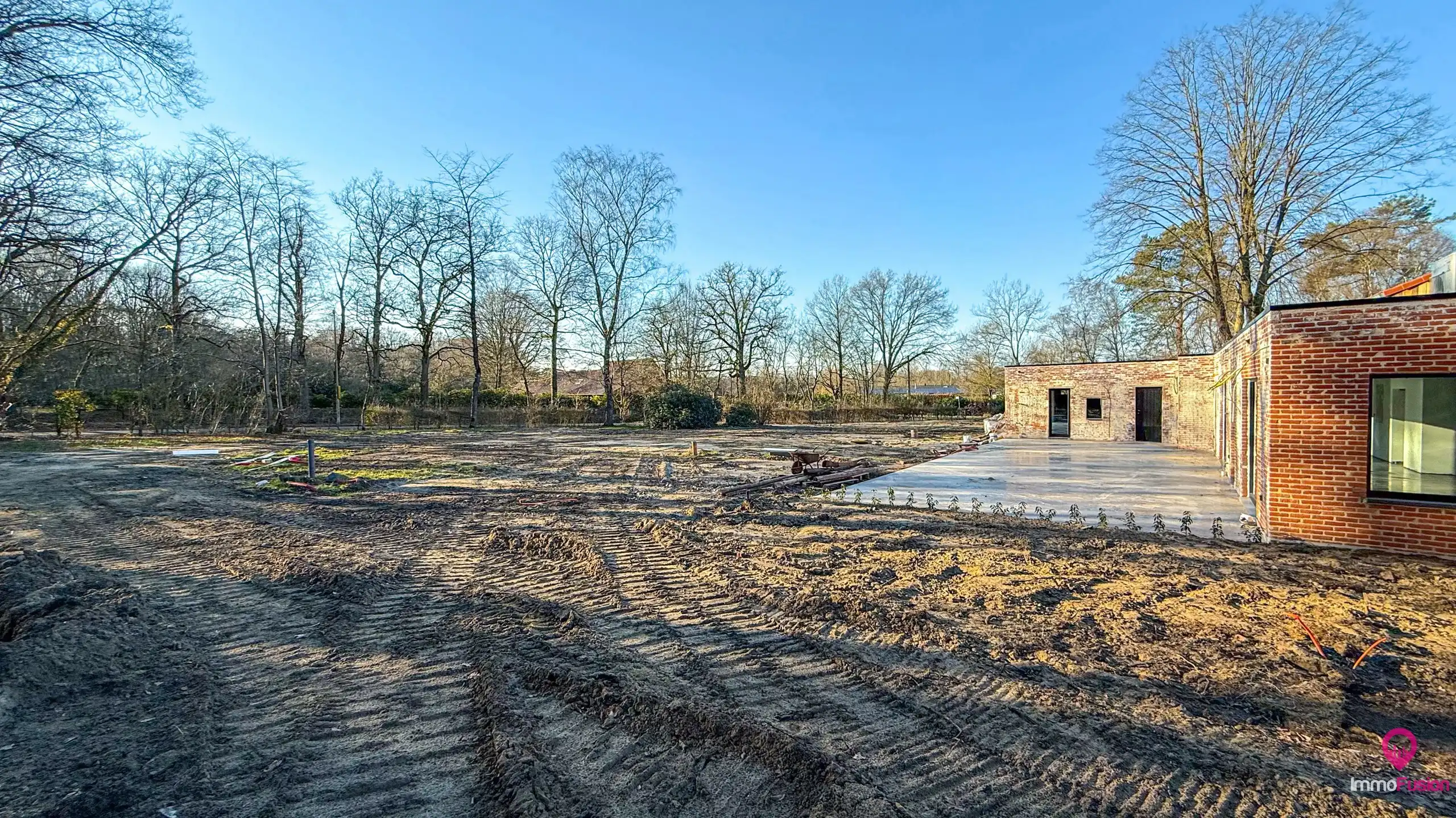 Multifunctioneel horecapand op een perceel van 1.9 hectare! foto 59