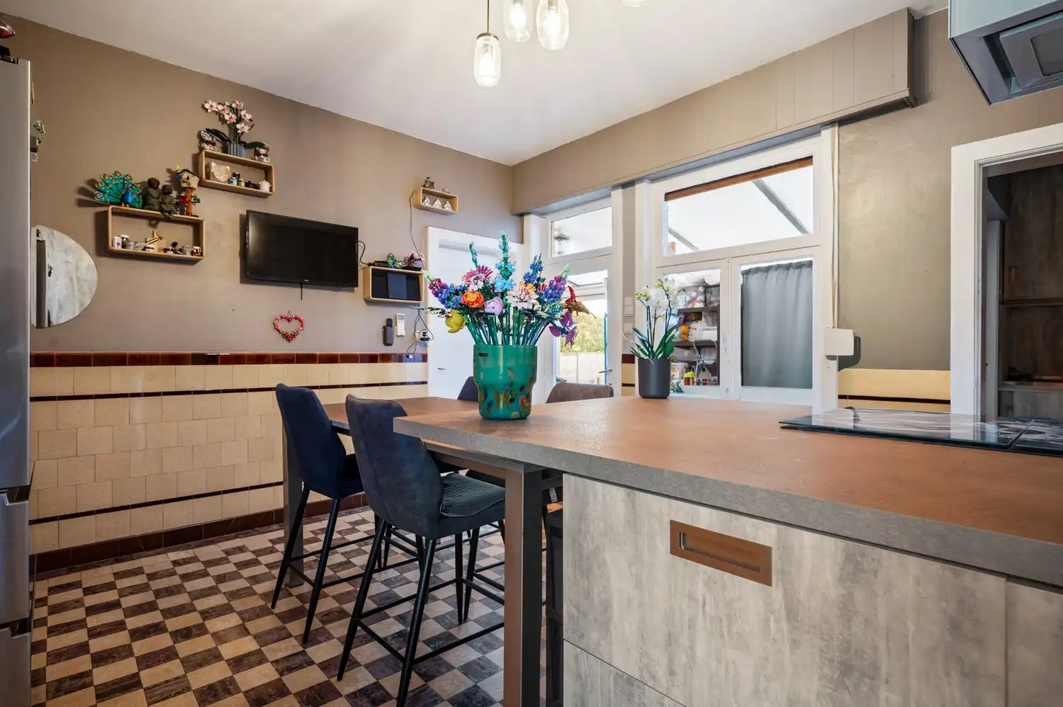 Authentieke woning met 4 slpkrs, loft en magazijn te O-L-V-Waver foto 6