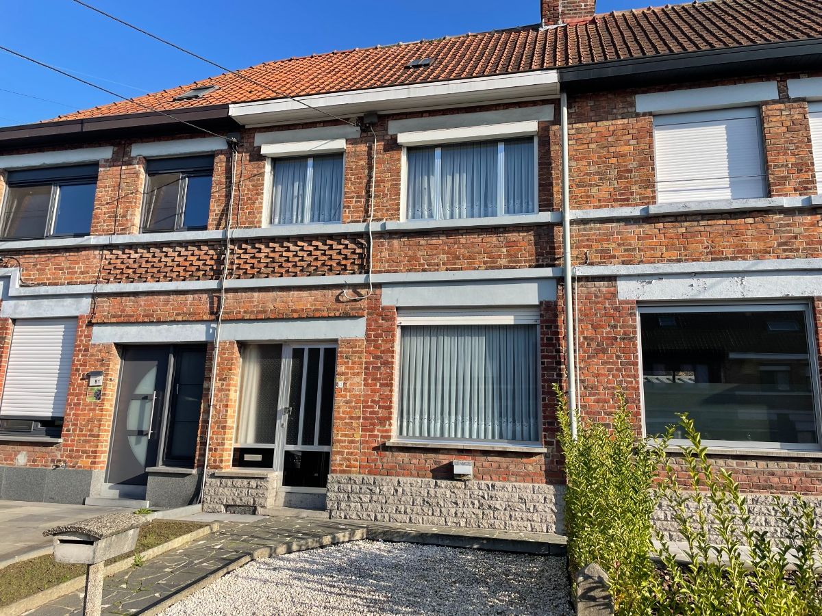 RIJWONING + stadstuin & garage foto 2