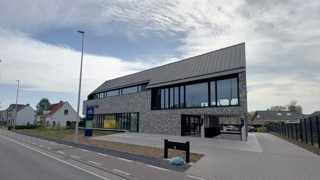 Nieuwbouw kantoorgelijkvloers te huur aan N70 in Lochristi foto 17