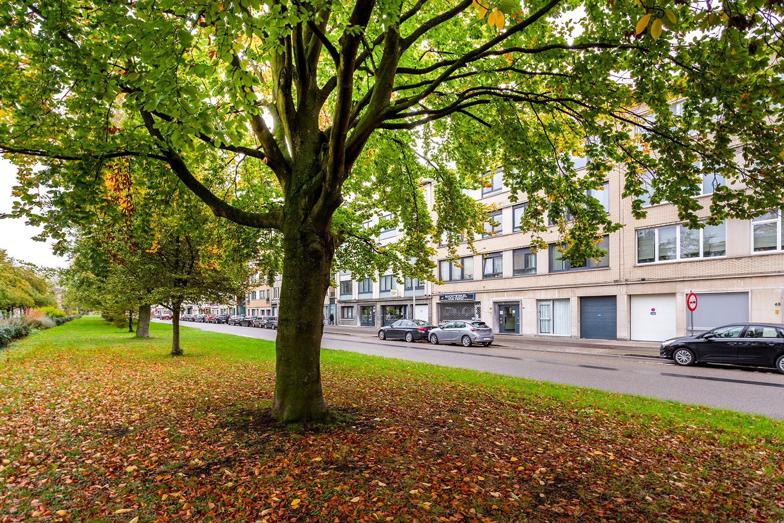 Ruim en lichtrijk appartement met 3 slaapkamers op centrale ligging foto 26