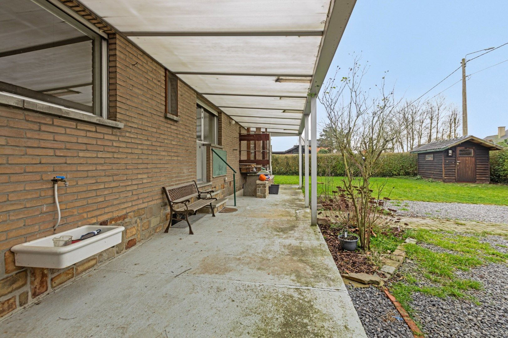 Ruime woning met 5 slaapkamers + inrit aan achterzijde foto 26